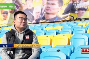 西海岸工作人員：邵佳一是時間管理大師，從來不發(fā)朋友圈