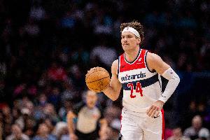 奇才官方：基斯珀特右手拇指尖骨折 將采取保守治療&歸期未定