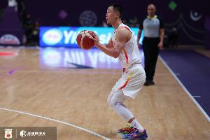 中國(guó)男籃崛起之路仍然充滿艱辛 期待客場(chǎng)小伙子們能打出復(fù)仇之戰(zhàn)