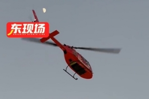 直升機現(xiàn)身海港賽季總結(jié)會！隊長王燊超手捧火神杯亮相