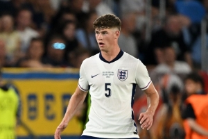 意媒：科莫利想為尤文簽下圖盧茲后衛(wèi)克雷斯韋爾，冬窗可能行動(dòng)