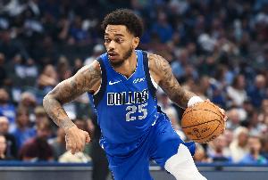 編都編不出的故事！PJ·華盛頓熱身踩到球扭到腳踝 臨時(shí)退出首發(fā)