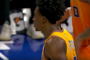 還有機(jī)會(huì)！塞克斯頓不講理三分壓哨再中 黃蜂10-0追到差2分！