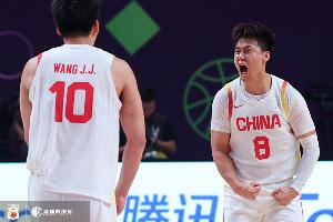 客戰(zhàn)韓國(guó)隊(duì) 激活趙睿和限制李賢重是中國(guó)男籃的取勝之匙