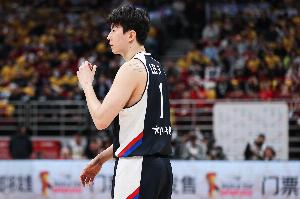 郭士強(qiáng)：這支韓國男籃更機(jī)動 李賢重很優(yōu)秀&一直是重點(diǎn)防守對象