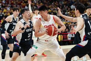 體壇周報(bào)：遠(yuǎn)征韓國(guó)客場(chǎng)，中國(guó)男籃該如何反彈？