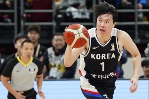 唉！被他做到了！李賢重此前采訪：我絕對想連續(xù)2場戰(zhàn)勝中國男籃