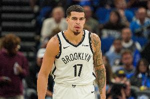 真準(zhǔn)啊！小邁克爾·波特半場5記三分轟下17分1板1助1斷