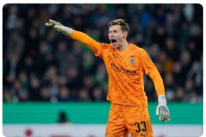 德天空：維拉將門興門將尼科拉斯納入引援名單，以防大馬丁離隊(duì)