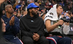 和哈登一樣！小卡：我也是早晨才知道保羅離隊(duì)的 這讓我很驚訝