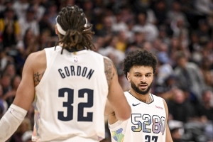 投嗨了！掘金隊(duì)史僅穆雷&戈登單場(chǎng)50+10三分 都發(fā)生在本賽季