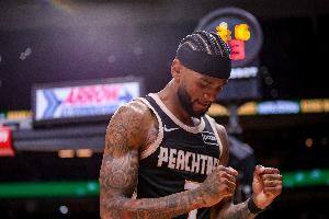 盡力局！沃克18中7&三分7中2拿到全隊最高21分 另有5板3助1斷