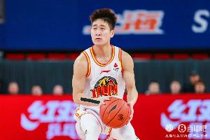 能攻善傳！姜偉澤11中5拿到13分6助 三分8中3