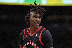 賈科比談對(duì)陣詹姆斯：不能太糾結(jié)對(duì)手是誰(shuí) 我們都愛競(jìng)爭(zhēng)渴望勝利