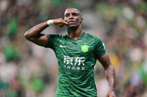 大腿！32歲法比奧決賽戴帽 賽季38場33球收獲首座金靴+生涯首冠