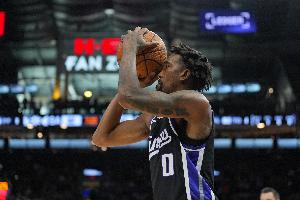 太鐵了！蒙克半場6中1&三分3中0僅拿2分2助攻