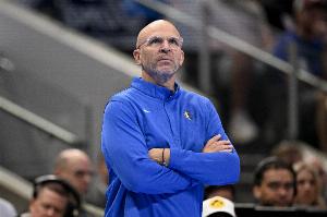 近5戰(zhàn)4勝！基德：球轉移非常流暢 防守端表現給了我們贏球的底氣