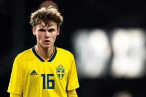 奇兵，斯韋德貝里是西甲歷史第3位伯納烏替補(bǔ)登場(chǎng)雙響的客隊(duì)球員