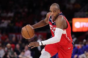 名記：奇才預(yù)計(jì)聽(tīng)取米德?tīng)栴D和CJ的報(bào)價(jià) 備戰(zhàn)2026年選秀大年