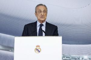 六臺(tái)記者：弗洛倫蒂諾的車最后離開伯納烏，這很不尋常