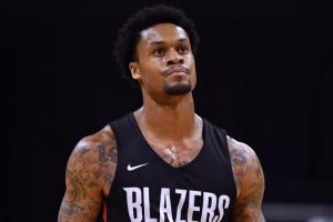 直播吧：NBL杭州經(jīng)緯簽下前火箭球員KJ·麥克丹尼爾斯！