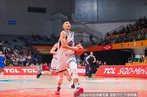 你的價值！陳林堅三節(jié)穩(wěn)定輸出 7中4&三分4中3拿到11分3板