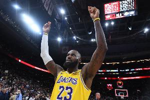 詹姆斯談加冕慶祝：這是我人生中第一次搞砸了 我需要那個(gè)時(shí)刻