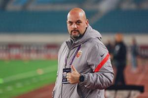 內(nèi)馬爾的膝蓋手術，將由曾效力海港的“奇跡醫(yī)生”愛德華多主刀