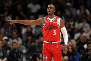 名記：快船現(xiàn)在無法直接裁保羅&希望幫他轉會 鹿尼俠日曾對他有意