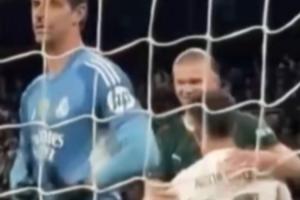 小鳥依人??1米75居勒爾被派去盯防1米95哈蘭德，后者會心一笑