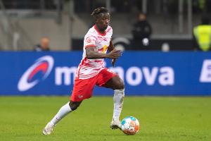 記者：海達拉本輪德甲后前往馬里隊參加非洲杯，冬窗轉(zhuǎn)會朗斯