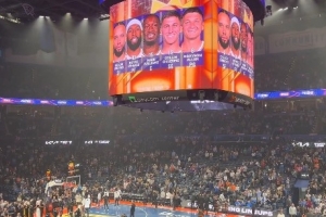 兩大惡漢！狄龍和格雷森·阿倫出場時收到雷霆球迷的噓聲