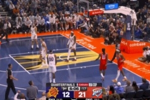 厲害不厲害！亞歷山大強突格雷森·阿倫 側(cè)身拋投打板2+1！