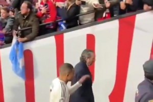 怒斥！上賽季姆巴佩離場(chǎng)時(shí)遭馬競(jìng)女球迷吐口水