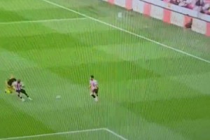 怒批！曼聯(lián)球迷：馬上把這沒腦子的達(dá)洛特賣掉??