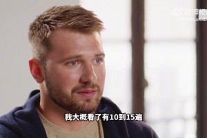 杰倫-格林用兩個43公斤啞鈴做臥推，有吧友能超過他嗎？