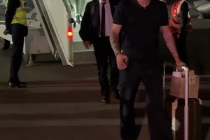 12個(gè)小時(shí)飛行！皇馬抵達(dá)阿拉木圖，迎接與歐冠新軍凱拉特的比賽