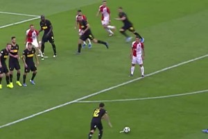 預(yù)熱！國(guó)米官推曬藍(lán)黑軍團(tuán)上次遇到布拉格斯拉維亞時(shí)巴雷拉的進(jìn)球