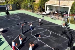 AI？詹姆斯直播時三分球居然13中2