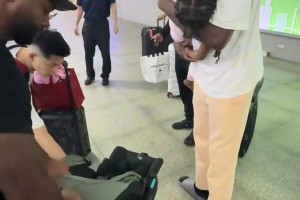 想不到球場(chǎng)上硬氣的追夢(mèng)，在老婆這里是個(gè)十足的暖男??