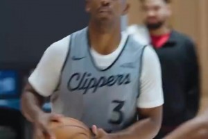 老炮還有油！保羅反擊中一記果斷的三分瀟灑命中