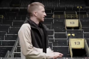 假如內(nèi)馬爾沒有離開巴薩！一起來欣賞內(nèi)馬爾巴薩時期的頂級盤帶！