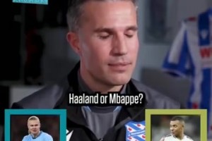 高情商！范佩西此前二選一：阿森納or曼聯(lián)？弗格森or溫格？