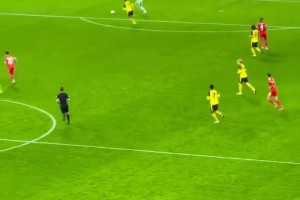 狀態(tài)越來越好了！諾伊爾找凱恩這下，險(xiǎn)些策動(dòng)一次進(jìn)球！