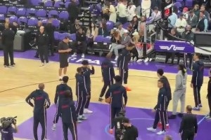 登當(dāng)年可是猶他最討厭的球員！哈登出場收獲一點(diǎn)噓聲