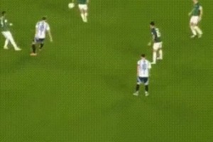 梅西：那些批評(píng)我散步的黑子們看看??