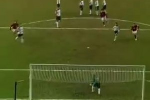 恐怖如斯！C羅電梯落葉球高光精華！這個(gè)角度純粹視覺(jué)的享受！