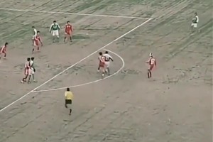 昔日恩情！99年高雷雷一腳世界波踢碎遼小虎的冠軍夢，助魯能奪冠