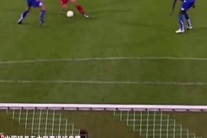 單車過人驚艷德甲！當(dāng)年邵佳一留洋時(shí)真的敢做動(dòng)作啊??