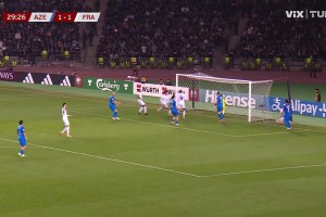 法國2-1反超！古斯托送助攻，阿克利烏什門前打空門得手